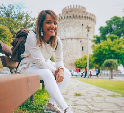 Γνωστή Influencer από το Κουβέιτ αποθεώνει Θεσσαλονίκη και Χαλκιδική (Βίντεο+φωτογραφίες)
