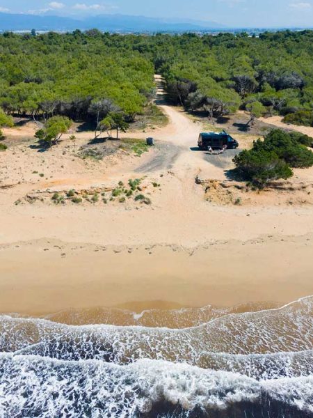 Conde Nast Traveller: Οι «μυστικές» παραλίες της Ελλάδας για ήρεμες βουτιές - Από την Αχαΐα μέχρι την Κρήτη (pics)