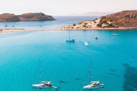 Ελαφόνησος: Το σμαραγδένιο νησί της Πελοποννήσου (Βίντεο)