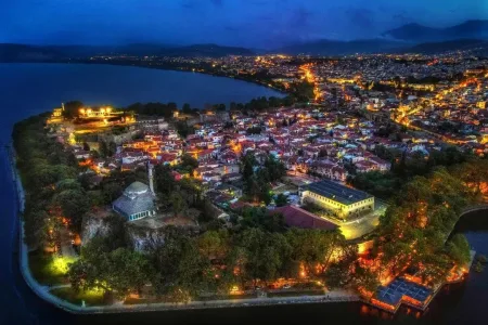 Ιωάννινα: Στρατηγική εξωστρέφειας με «γέφυρα» την Κρήτη για τουρισμό 365 ημερών