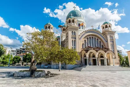 City breaks στην Ελλάδα: 15 πόλεις που ξεχωρίζει το Travel + Leisure